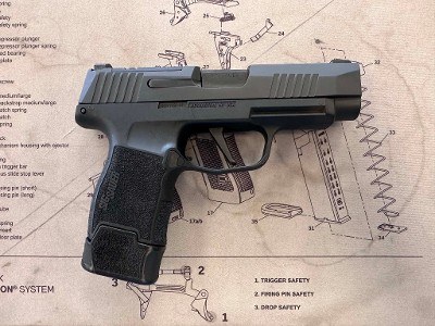 SIG SAUER P365X 9MM LUGER (9x19 PARA) - Image 3 of 4