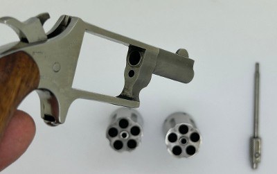 NORTH AMERICAN ARMS MINI REVOLVER 22LR/22MAG .22 LR/.22 WMR - Image 3 of 4