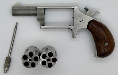 NORTH AMERICAN ARMS MINI REVOLVER 22LR/22MAG .22 LR/.22 WMR - Image 2 of 4