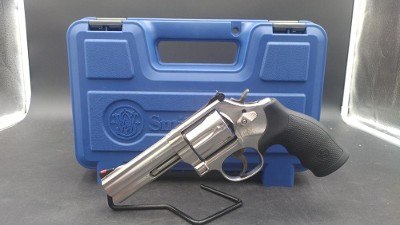 SMITH & WESSON 686-6 .357 MAG - Image 1 of 14