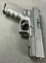GLOCK 17 gen 39MM LUGER (9x19 PARA) - Image 5 of 8