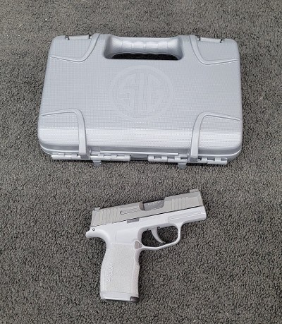 SIG SAUER P365 9MM LUGER (9X19 PARA) - Image 1 of 14