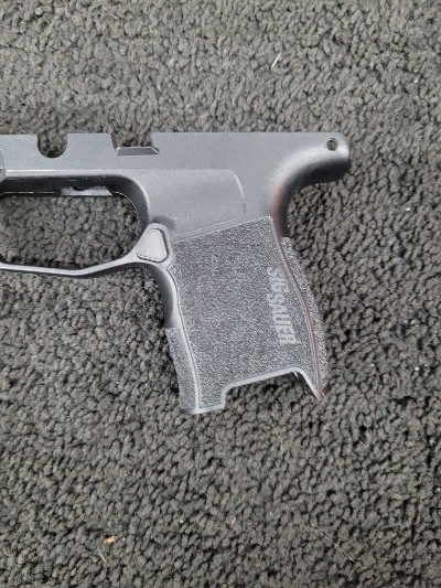 SIG SAUER P365 9MM LUGER (9X19 PARA) - Image 3 of 14