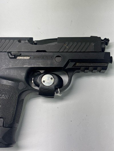 SIG SAUER P320 9MM LUGER (9x19 PARA) - Image 6 of 6
