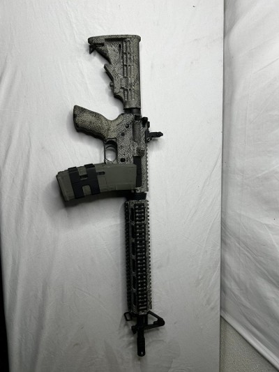 BUSHMASTER ASSAULT RIFLE 5.56X45MM NATO - Image 1 of 6