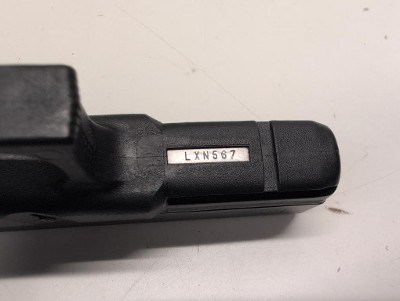 GLOCK 22 .40 - Image 9 of 12