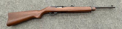 RUGER 10/22carbine .22 LR - Image 1 of 9