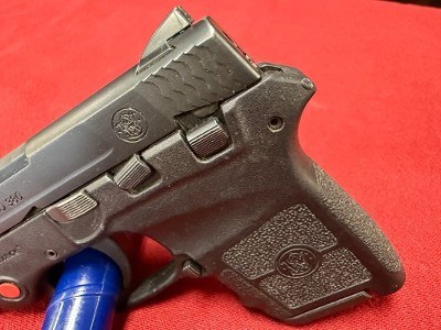 SMITH & WESSON M&P BODYGUARD 380 ACP MICRO COMPACT RED LASER .380 ACP - Image 5 of 7
