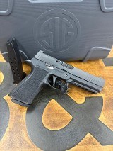 SIG SAUER P320-XTEN 10MM - Image 2 of 5
