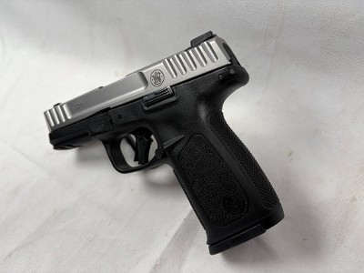 SMITH & WESSON SD9 2.0 9MM LUGER (9x19 PARA) - Image 3 of 7