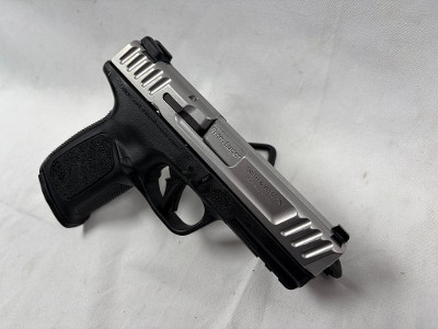 SMITH & WESSON SD9 2.0 9MM LUGER (9x19 PARA) - Image 6 of 7
