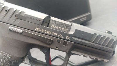 HECKLER & KOCH HK VP40 40 Smith & Wesson - Image 4 of 10