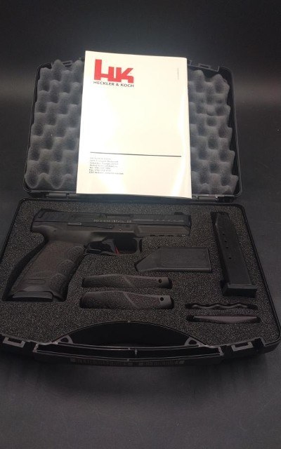 HECKLER & KOCH HK VP40 40 Smith & Wesson - Image 1 of 10