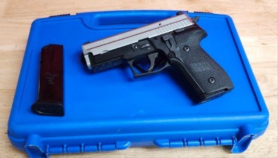 SIG ARMS AG P229 .40 S&W - Image 2 of 3