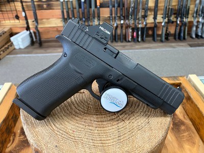 GLOCK G48 GEN 5 MOS 9MM LUGER/.40 S&W/10MM/.45 ACP - Image 2 of 4