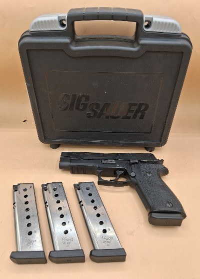 SIG SAUER P220R .45 ACP - Image 3 of 3