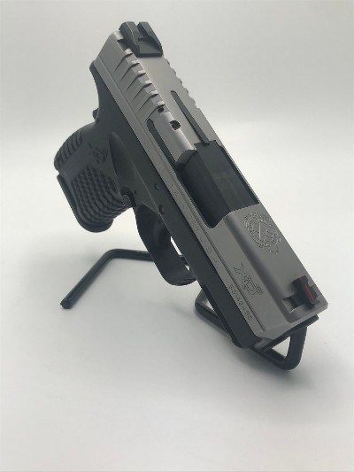 SPRINGFIELD ARMORY XDS 3.3 .45 ACP - Image 2 of 11