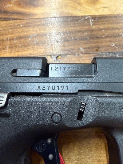 GLOCK 44 W/ THREADED BARREL AND UPGRADED TRIGGER .22 LR - Image 6 of 12