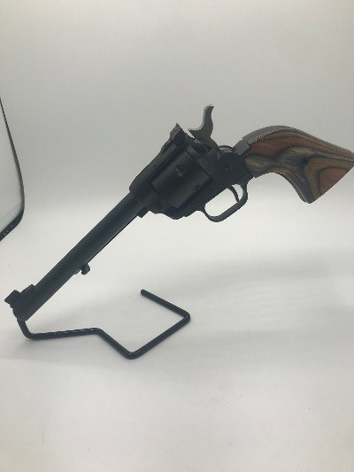 HERITAGE MFG. ROUGH RIDER .22 LR .22 CAL - Image 5 of 9