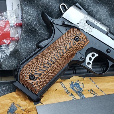 SMITH & WESSON SW1911 PERFORMANCE CENTER .45 ACP - Image 4 of 6