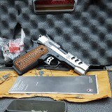 SMITH & WESSON SW1911 PERFORMANCE CENTER .45 ACP - Image 1 of 6
