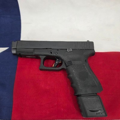 GLOCK 19 GEN 4 9MM LUGER (9x19 PARA) - Image 1 of 10