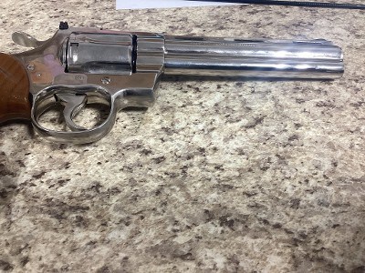 COLT COLT PYTHON 357 MAG STS REVOLVER 4.25" GOLD PVD CYLINDER .38 SPECIAL/.357 MAGNUM - Image 10 of 25