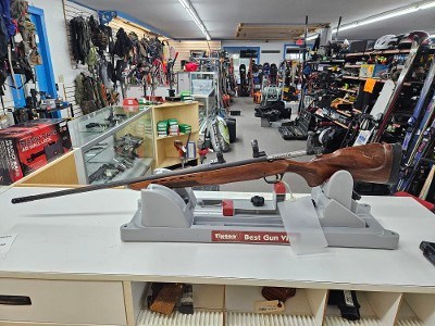 MOSSBERG 4X4 7MM REM MAG - Image 9 of 11