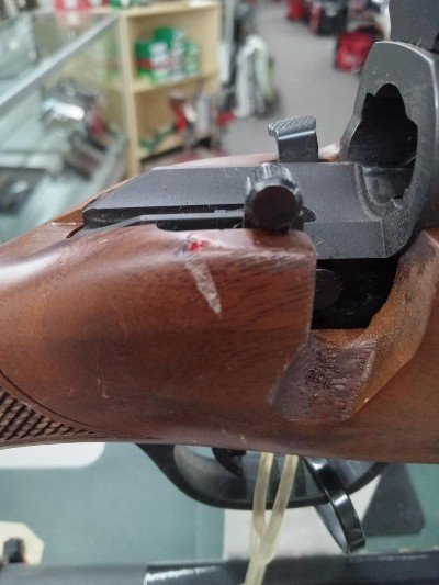 MOSSBERG 4X4 7MM REM MAG - Image 7 of 11
