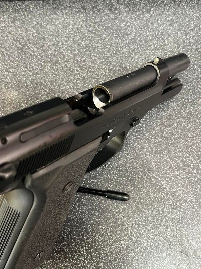 BERETTA 96 centurion .40 S&W - Image 10 of 12