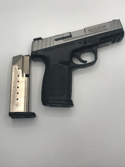 SMITH & WESSON SD40 VE .40 S&W - Image 12 of 12