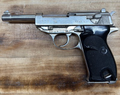 MAUSER 1944 THIRD REICH Spreewerke P.38 NICKEL 9MM LUGER (9x19 PARA) - Image 3 of 7