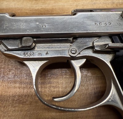 MAUSER 1944 THIRD REICH Spreewerke P.38 NICKEL 9MM LUGER (9x19 PARA) - Image 4 of 7