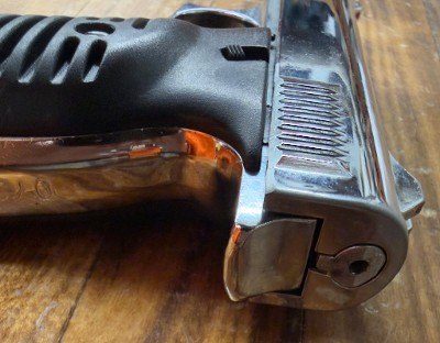 LORCIN ENGINEERING CO L-22 Chrome /Blk Grips .22 LR - Image 9 of 12