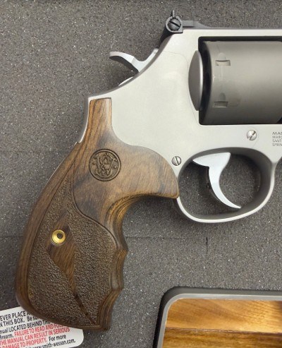 SMITH & WESSON 986 PERFORMANCE 9MM LUGER (9X19 PARA) - Image 2 of 12