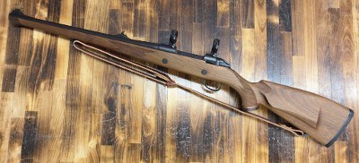 SAKO 85M W/Scope Rings! 9.3X62MM MAUSER - Image 1 of 18