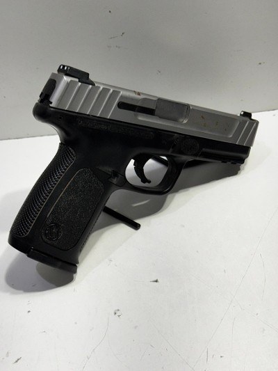 SMITH & WESSON SD9 VE 9MM LUGER (9x19 PARA) - Image 2 of 8