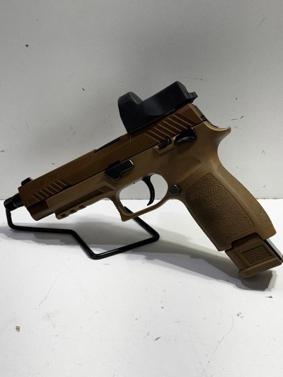SIG SAUER P320 9MM LUGER (9x19 PARA) - Image 1 of 6