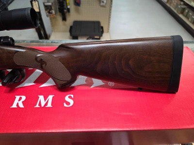 WINCHESTER 70 FEATHERWEIGHT .22-250 REM - Image 7 of 10