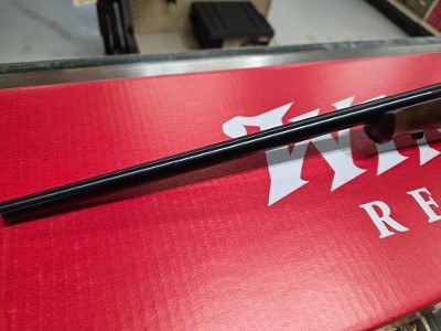 WINCHESTER 70 FEATHERWEIGHT .22-250 REM - Image 9 of 10