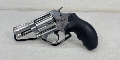 SMITH & WESSON 60-14 .357 MAG - Image 1 of 20