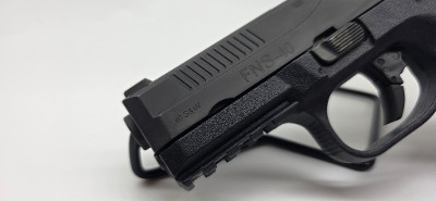 FN FNS-40 .40 S&W - Image 4 of 8