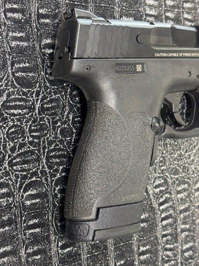 SMITH & WESSON M&P9 SHIELD M2.0 (11810) 9MM LUGER (9x19 PARA) - Image 5 of 6