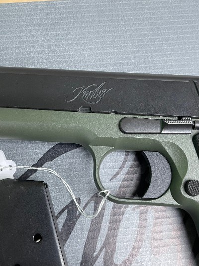 KIMBER 1911 CUSTOM LW .45 ACP - Image 2 of 6