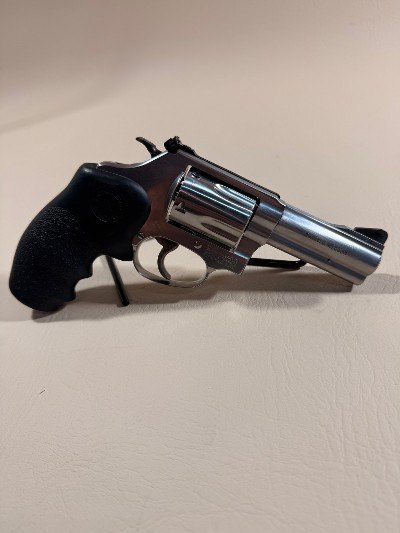 SMITH & WESSON 60-15 .357 MAG - Image 2 of 2