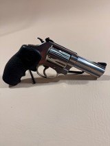 SMITH & WESSON 60-15 .357 MAG - Image 2 of 2
