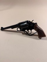 SMITH & WESSON 10-5 .38 SPL - Image 1 of 2