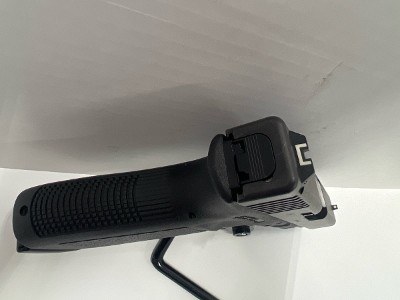 GLOCK 21 .45 ACP - Image 2 of 6