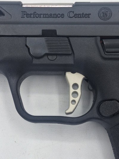 SMITH & WESSON M&P 9 SHIELD EZ MTS 9MM LUGER (9X19 PARA) - Image 8 of 17