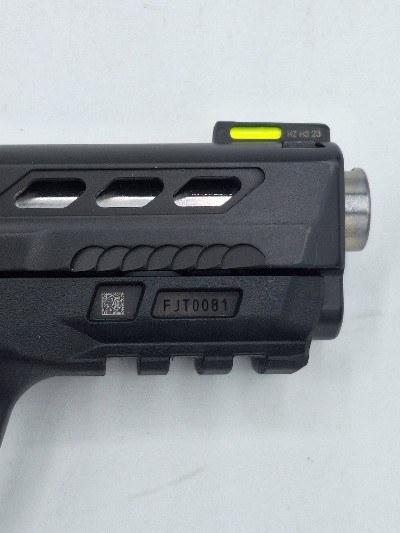 SMITH & WESSON M&P 9 SHIELD EZ MTS 9MM LUGER (9X19 PARA) - Image 9 of 17